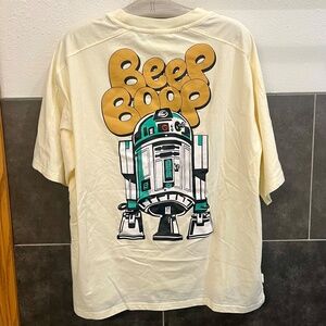 NWOT Disney R2-D2 Pocket Tee Star Wars Meets the '90s Size Large Beep Boop